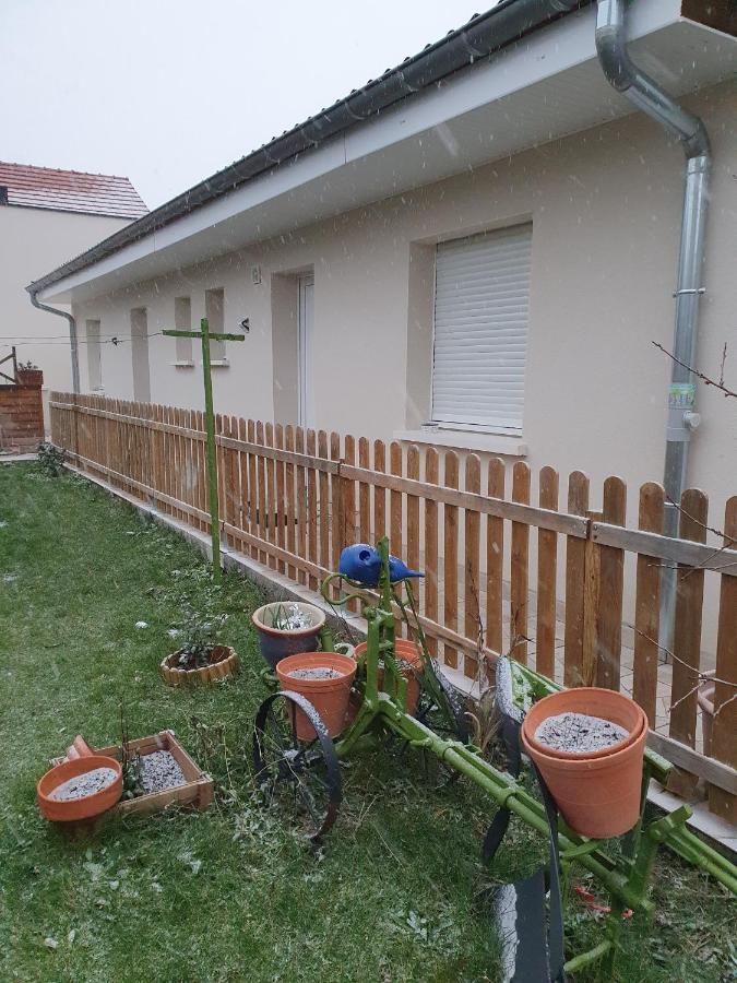 Le Paradis Iyedessil Dijon Eksteriør billede